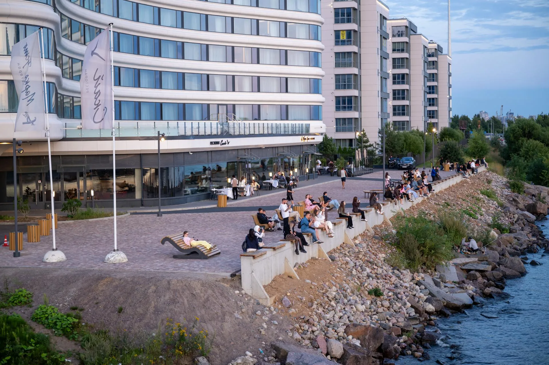 Casino resort itinerary inspired by a coastal hotel setting